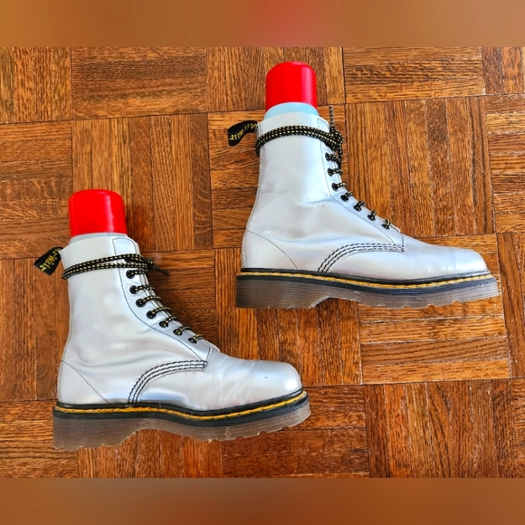 Made in England Doc Marten boots - Picture 6 of 10